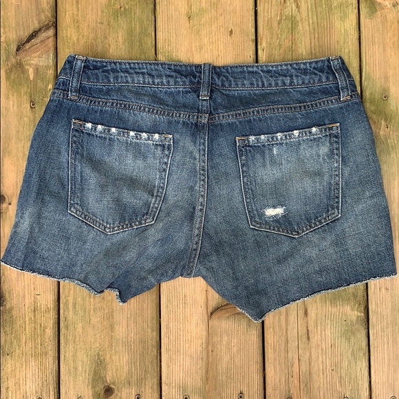 Gap Maternity Inset Panel Denim Shorts - Picture 5 of 5